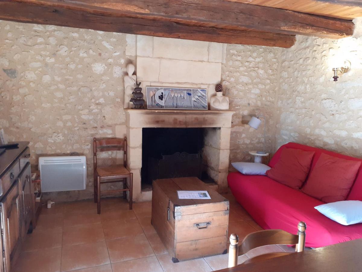 Eynardou Holiday home Naussannes